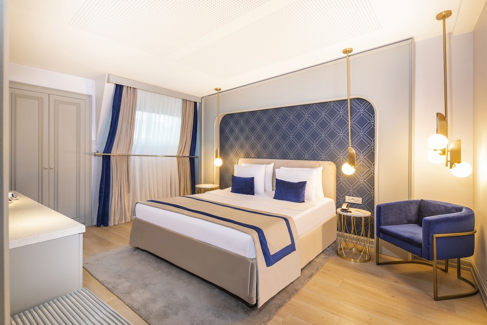 Hotel Vicenza — Hotel rooms in Istanbul, Istanbul