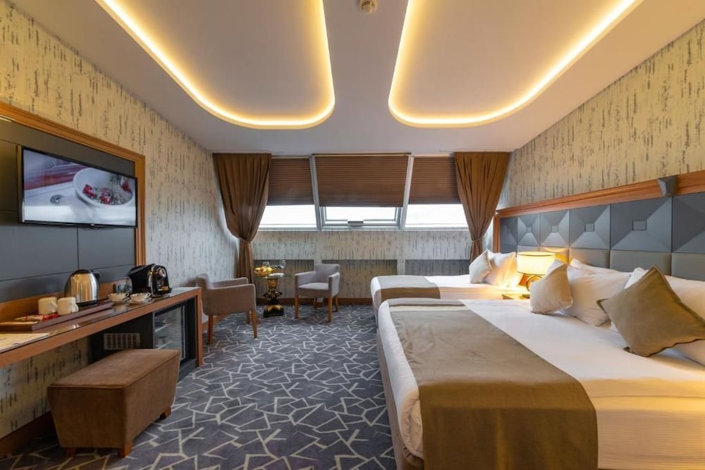 Hotel Vicenza — Hotel rooms in Istanbul, Istanbul