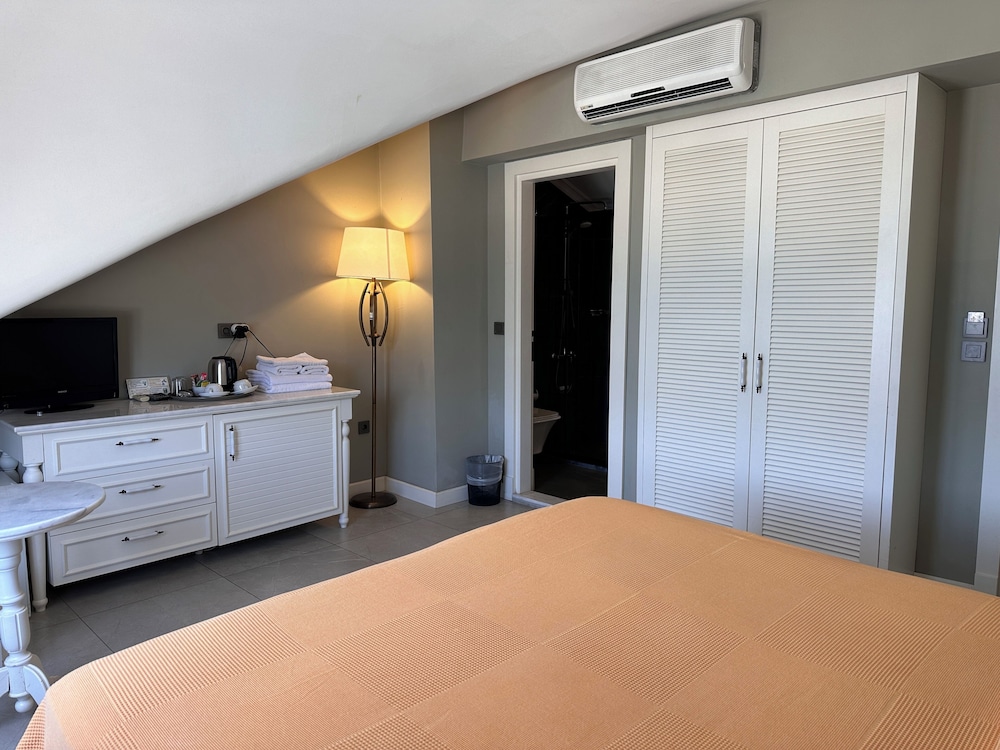 Ata Park Hotel — Hotel rooms in Fethiye, Mugla