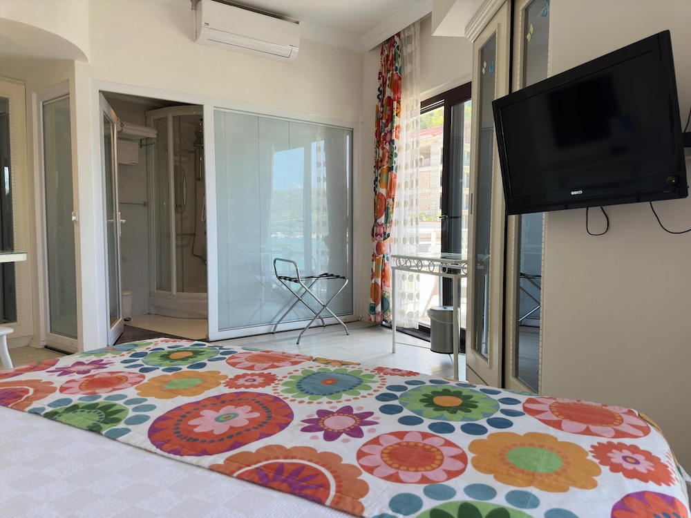 Ata Park Hotel — Hotel rooms in Fethiye, Mugla