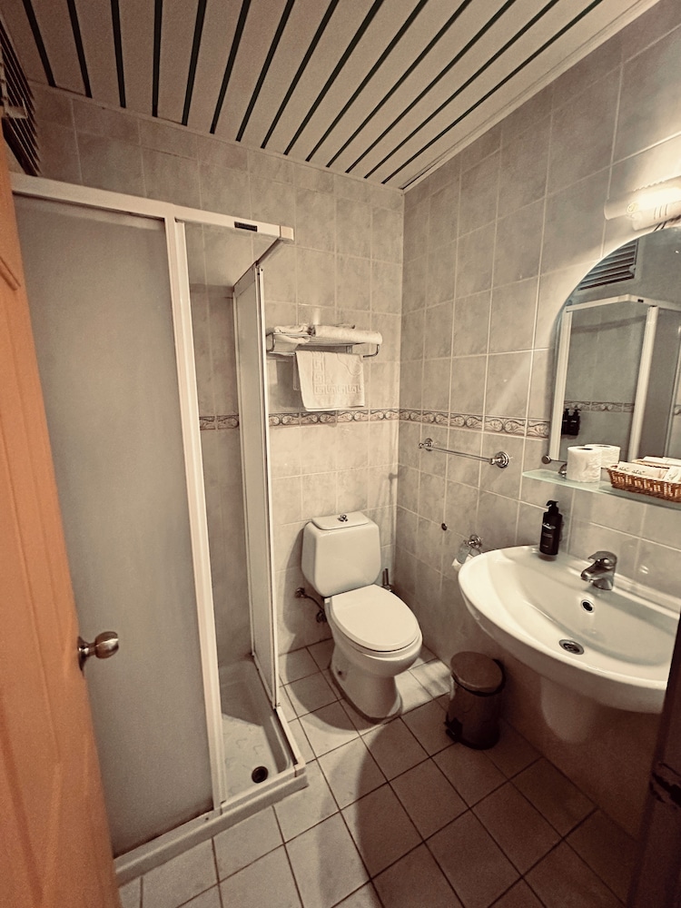 Ata Park Hotel — Hotel rooms in Fethiye, Mugla