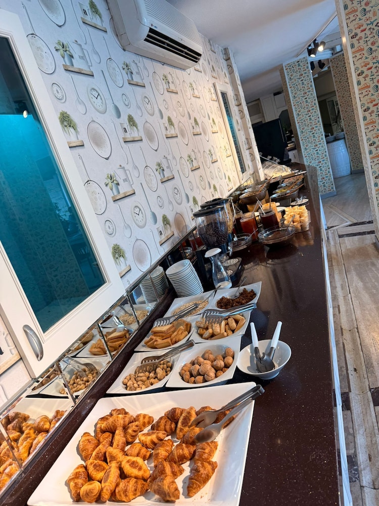 Ata Park Hotel — Restaurant & bars in Fethiye, Mugla