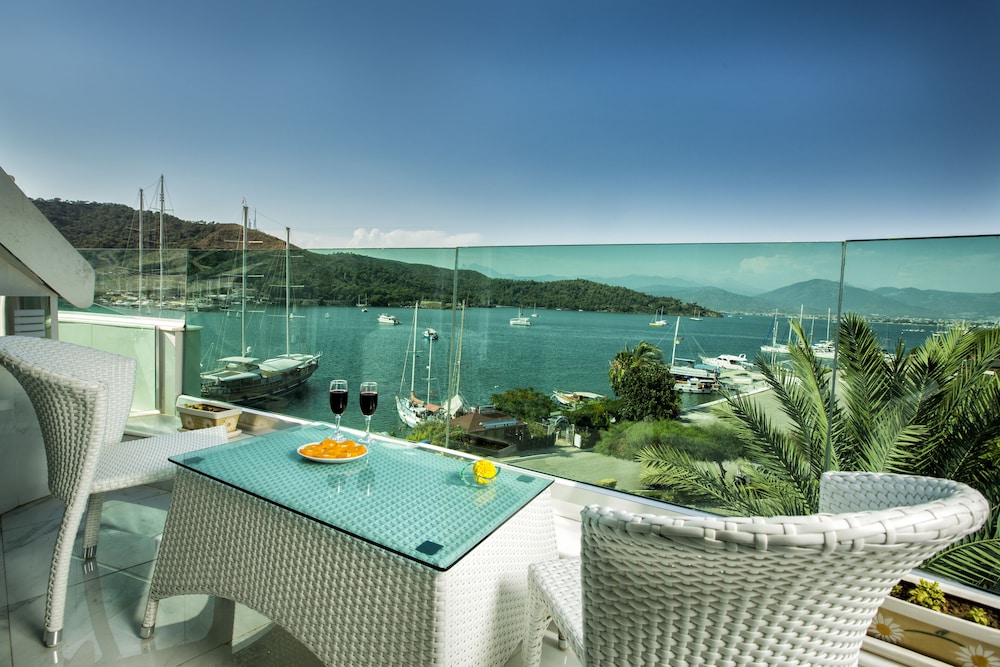 Ata Park Hotel — Hotel rooms in Fethiye, Mugla