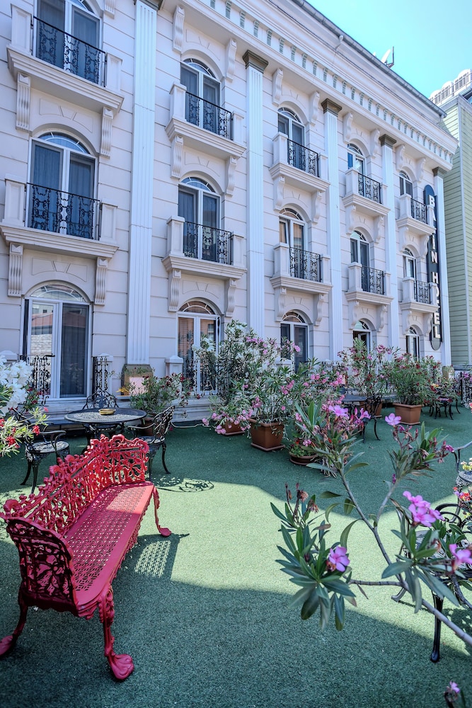 Balin Hotel - Special Class — Hotel building in Istanbul, Istanbul