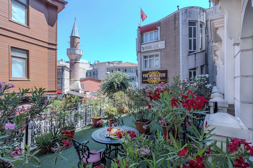 Balin Hotel - Special Class — Attractions in the area in Istanbul, Istanbul
