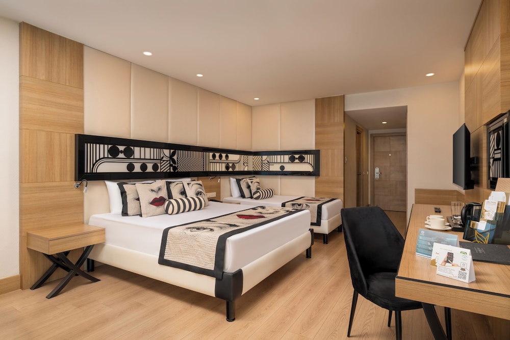 Delphin Imperial — Rooms in Lara