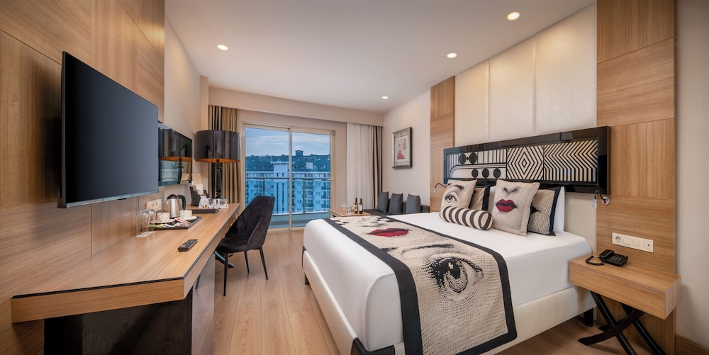 Delphin Imperial — Rooms in Lara