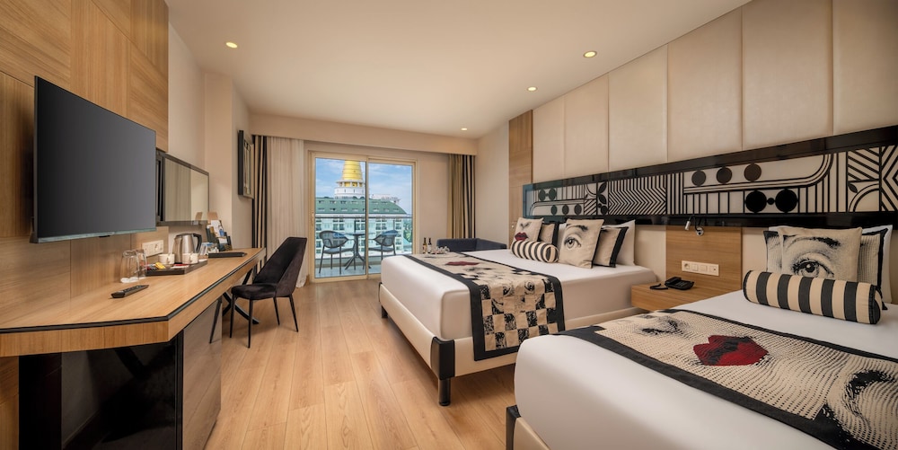 Delphin Imperial — Rooms in Lara
