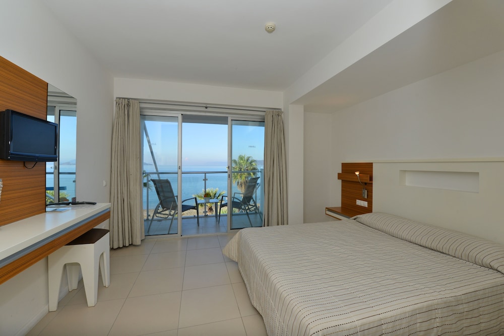 Delta Hotel — Hotel rooms in Fethiye, Mugla