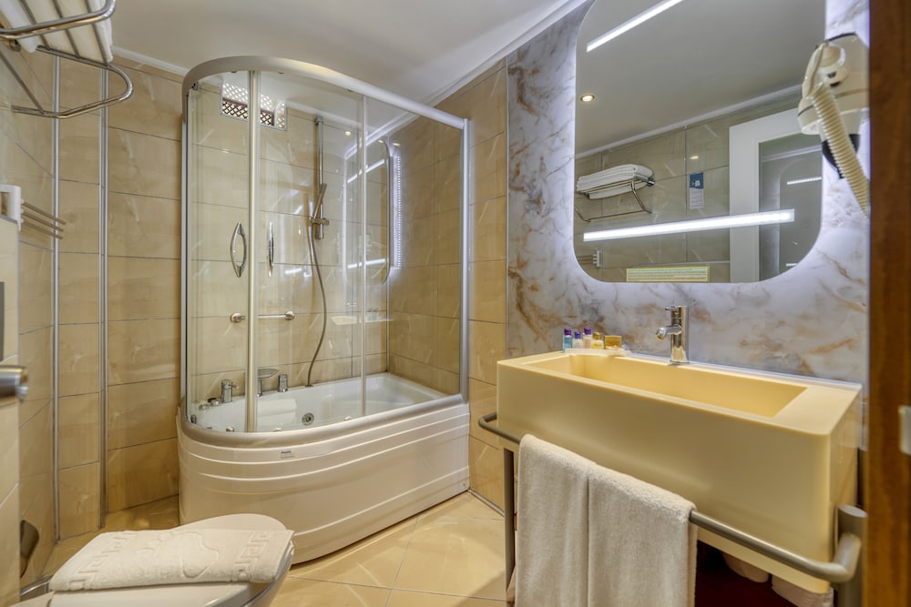 Dogan Hotel by Prana Hotels & Resorts - Special Class — Hotel rooms in Antalya