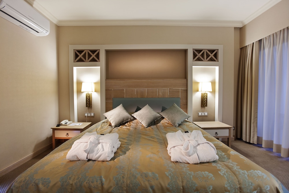 Quadas Hotel - Adults Only - All inclusive — Hotel rooms in İçmeler, Mugla