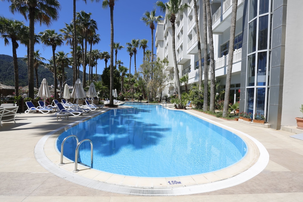 Quadas Hotel - Adults Only - All inclusive — Swimming pool in İçmeler, Mugla