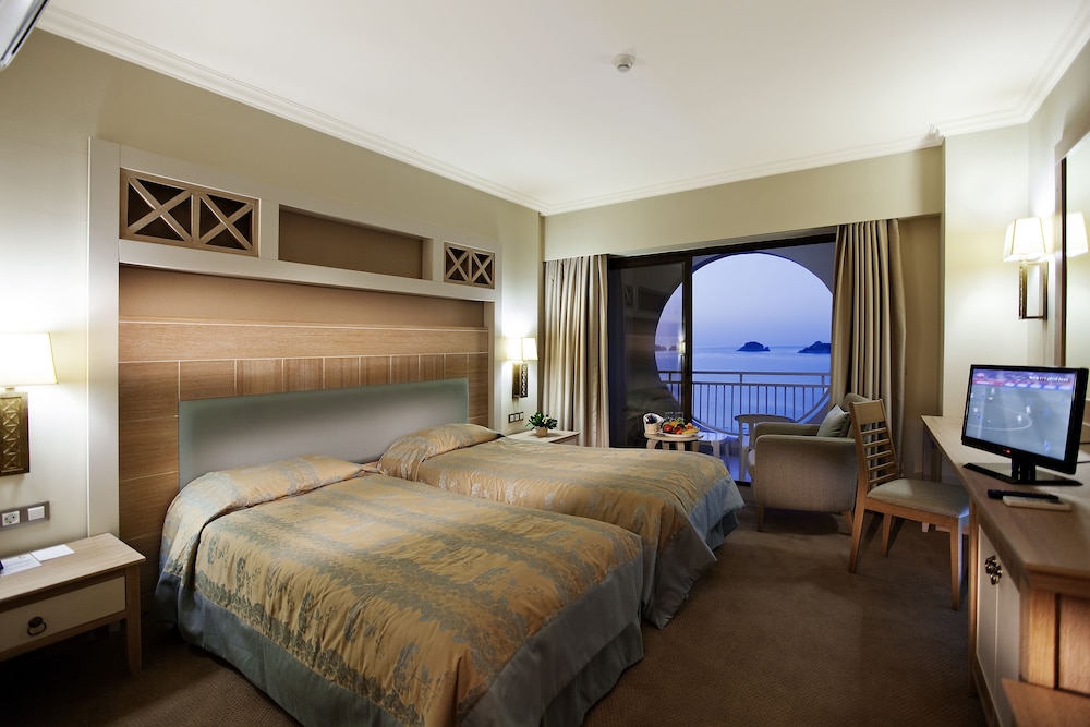 Quadas Hotel - Adults Only - All inclusive — Hotel rooms in İçmeler, Mugla