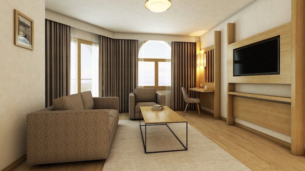 Fortuna Beach Hotel - All Inclusive — Hotel rooms in İçmeler, Mugla