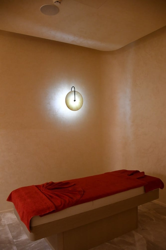 Dosso Dossi Hotels & SPA Golden Horn — Hotel rooms in Istanbul, Istanbul