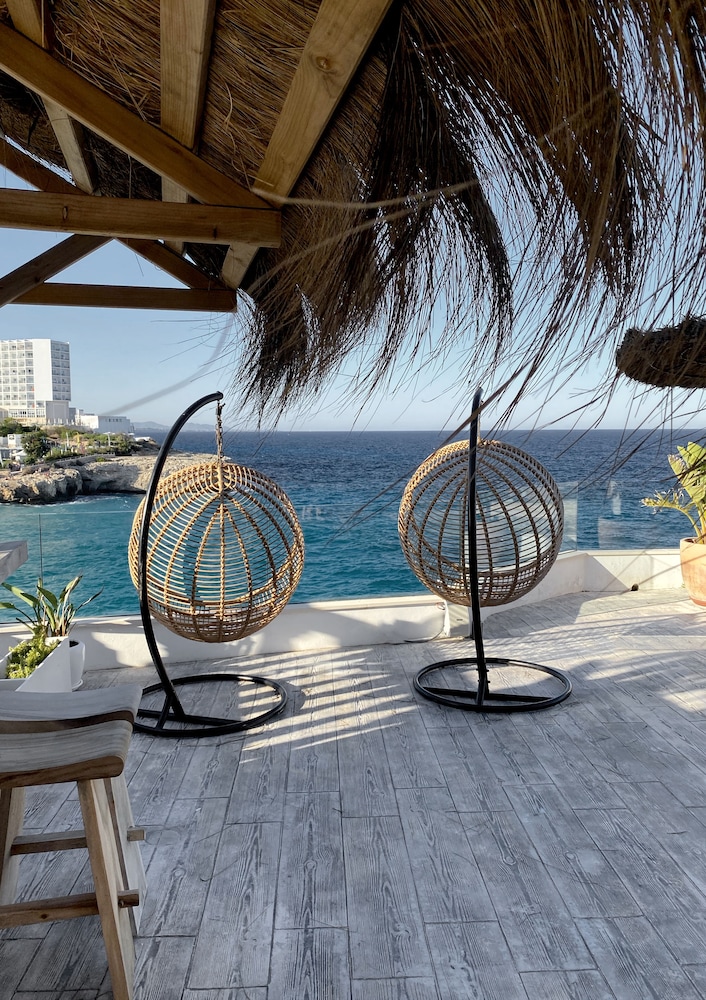 ICON Valparaiso - Adults Only — Restaurant & bars in Calas de Mallorca, Balearic Islands