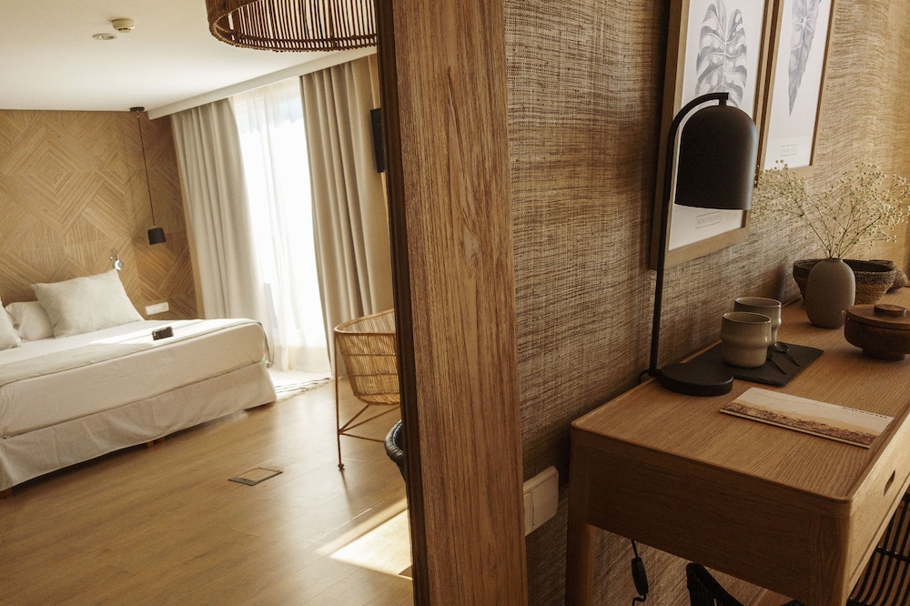 ICON Valparaiso - Adults Only — Hotel rooms in Calas de Mallorca, Balearic Islands