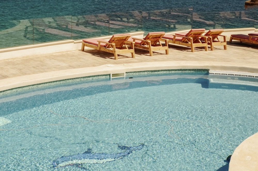 ICON Valparaiso - Adults Only — Swimming pool in Calas de Mallorca, Balearic Islands