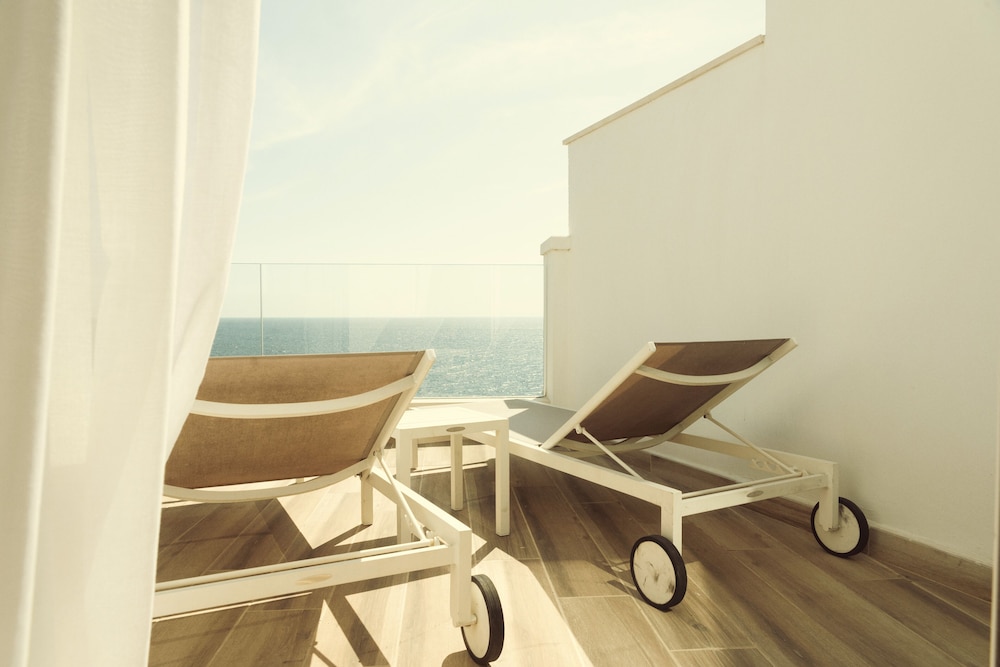 ICON Valparaiso - Adults Only — Hotel rooms in Calas de Mallorca, Balearic Islands