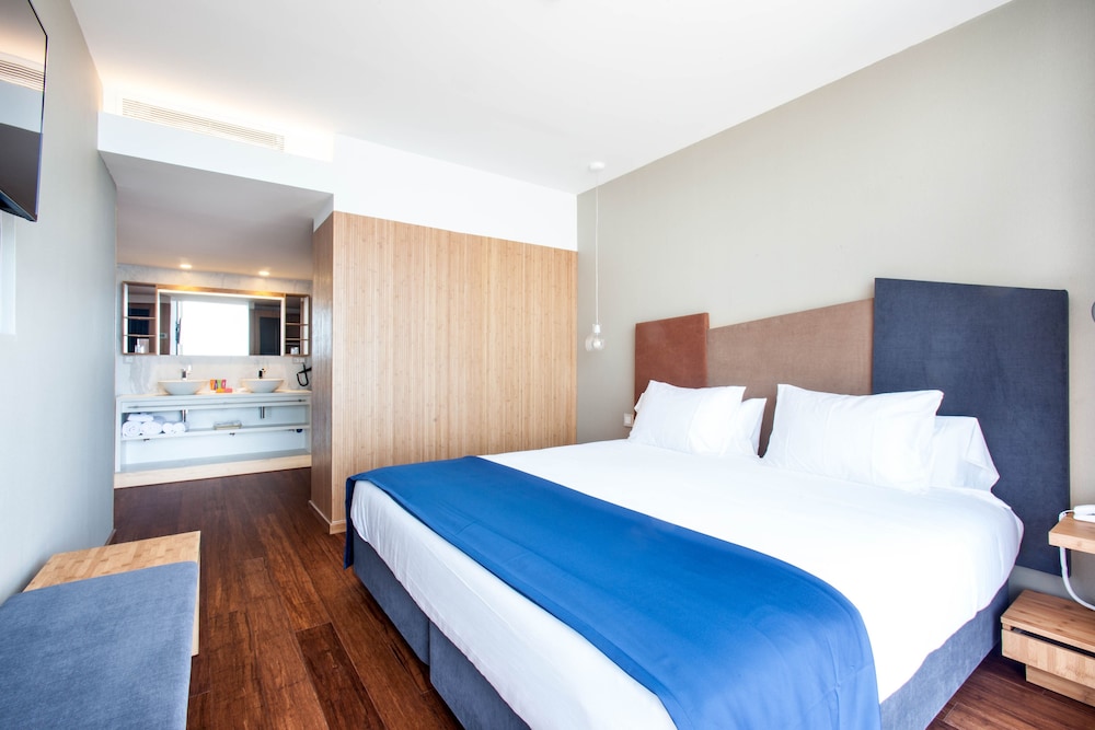 Ocean Drive Talamanca — Hotel rooms in Ibiza Town, Balearic Islands