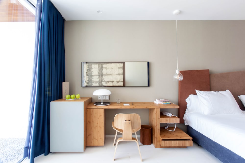 Ocean Drive Talamanca — Hotel rooms in Ibiza Town, Balearic Islands