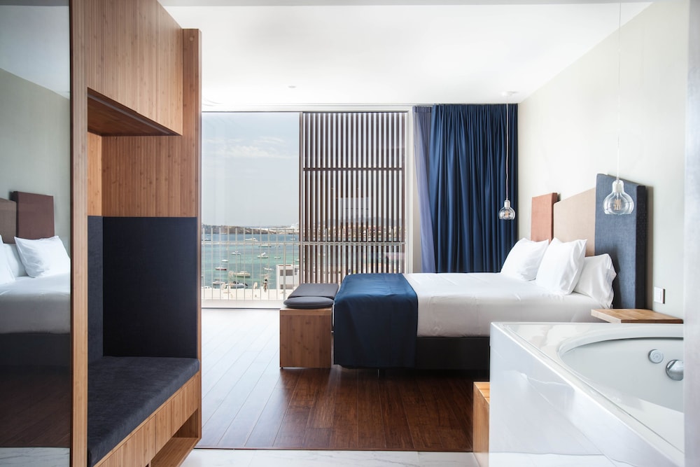 Ocean Drive Talamanca — Hotel rooms in Ibiza Town, Balearic Islands
