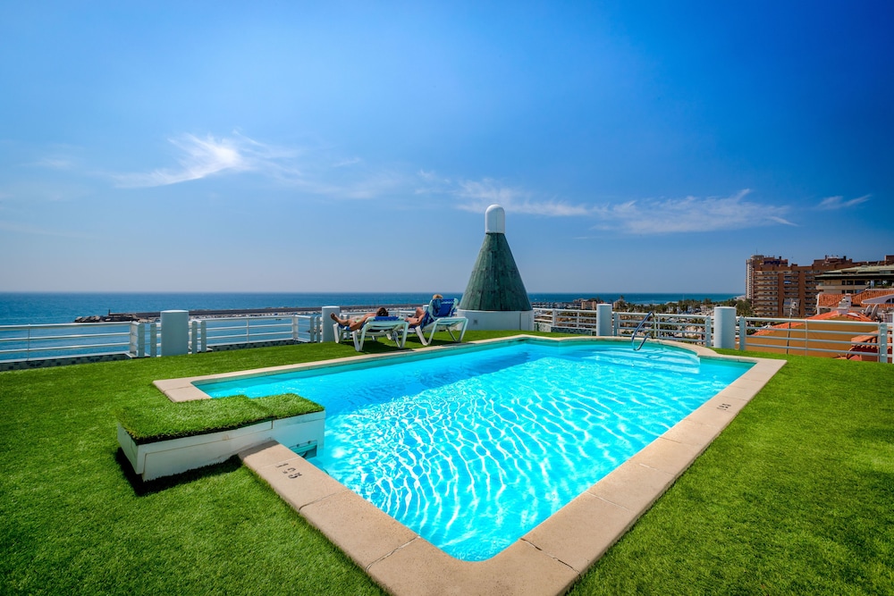 Hotel Villa de Laredo — Main photo in Fuengirola, Andalusia