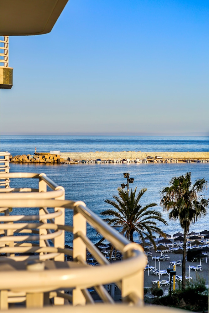 Hotel Villa de Laredo — Beach in Fuengirola, Andalusia