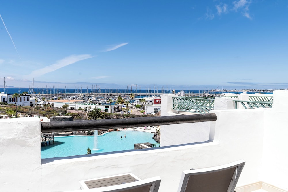 Hotel LIVVO Volcán Lanzarote — Attractions in the area in Playa Blanca, Canary Islands