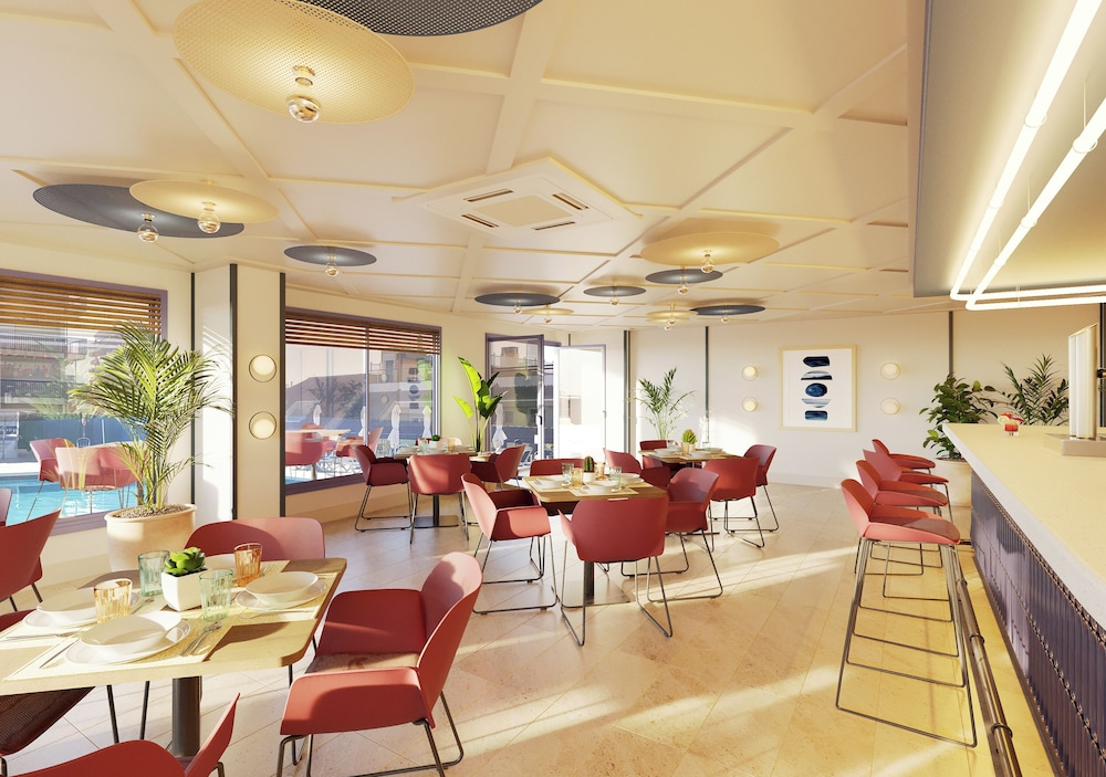 Hotel Yaramar - Adults Recommended — Restaurant & bars in Fuengirola, Andalusia