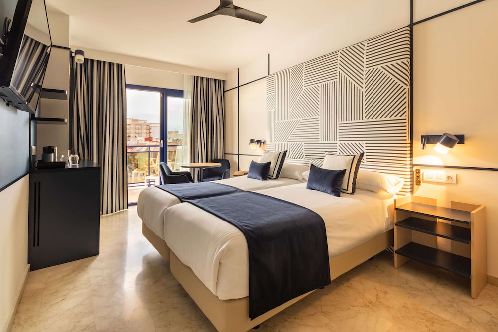 Hotel Yaramar - Adults Recommended — Hotel rooms in Fuengirola, Andalusia