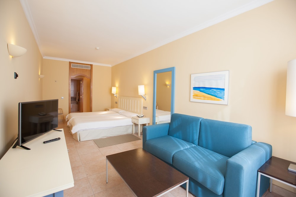 IFA Altamarena by Lopesan Hotels - All Inclusive — Hotel rooms in Esquinzo, Canary Islands