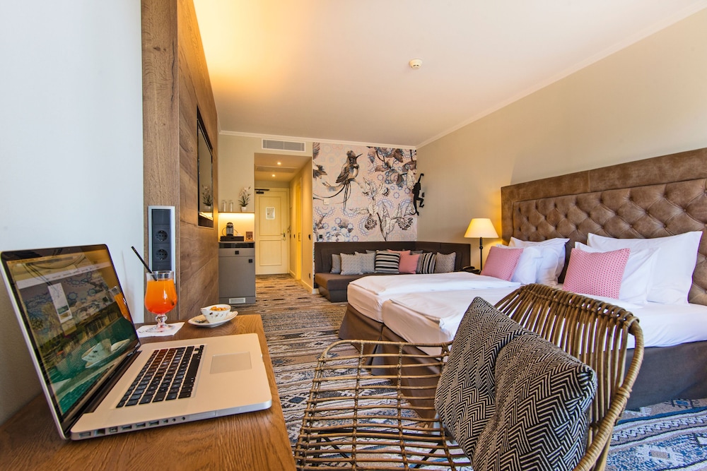 Lindner Hotel Mallorca Portals Nous, part of JdV by Hyatt — Hotel rooms in Portals Nous, Balearic Islands