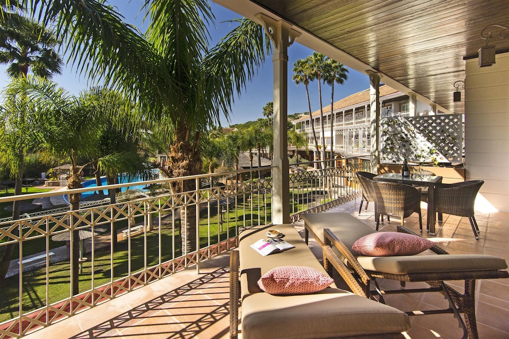 Lindner Hotel Mallorca Portals Nous, part of JdV by Hyatt — Swimming pool in Portals Nous, Balearic Islands