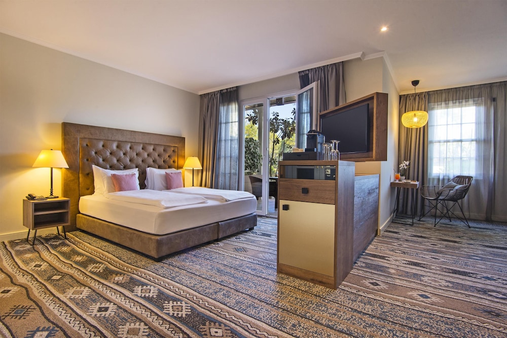Lindner Hotel Mallorca Portals Nous, part of JdV by Hyatt — Hotel rooms in Portals Nous, Balearic Islands