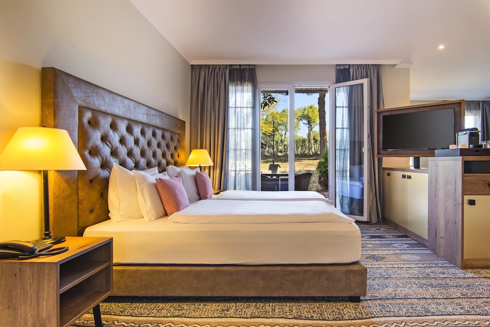Lindner Hotel Mallorca Portals Nous, part of JdV by Hyatt — Hotel rooms in Portals Nous, Balearic Islands