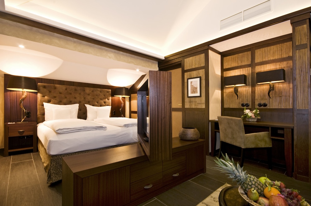 Lindner Hotel Mallorca Portals Nous, part of JdV by Hyatt — Hotel rooms in Portals Nous, Balearic Islands