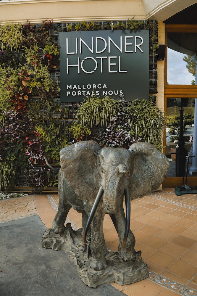 Lindner Hotel Mallorca Portals Nous, part of JdV by Hyatt — Hotel building in Portals Nous, Balearic Islands