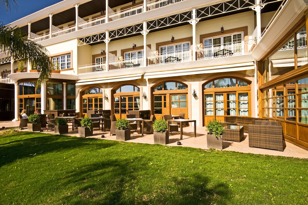 Lindner Hotel Mallorca Portals Nous, part of JdV by Hyatt — Hotel building in Portals Nous, Balearic Islands