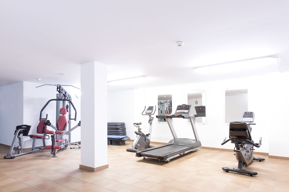 Hotel THB Lanzarote Beach — Sports & recreation in Costa Teguise, Canary Islands