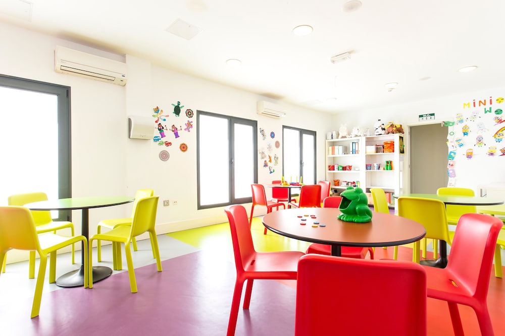 Hotel THB Lanzarote Beach — Attractions for children in Costa Teguise, Canary Islands