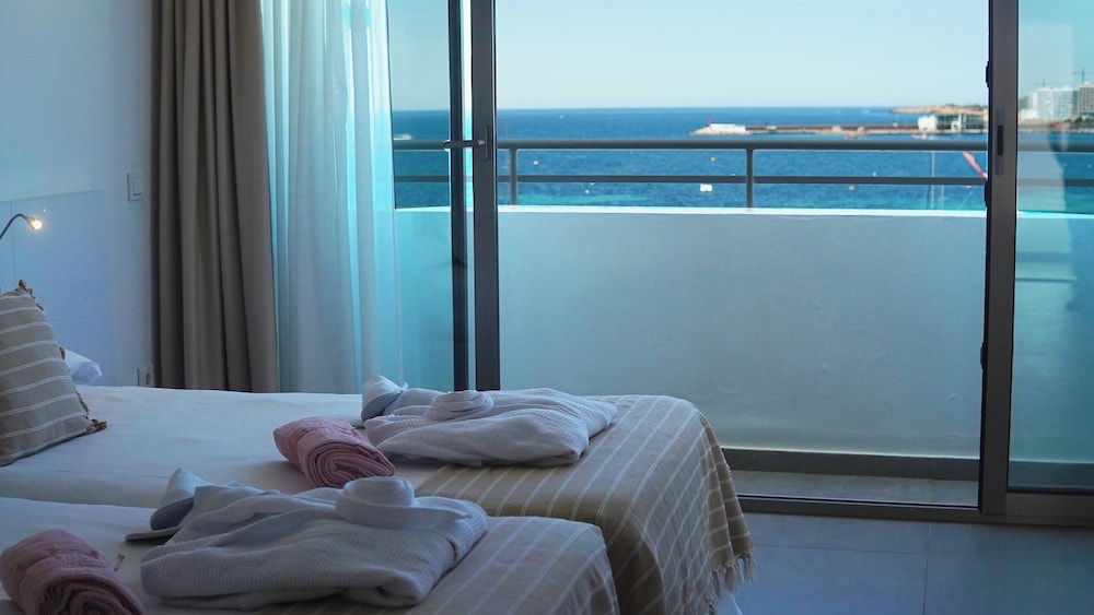 Marina Playa Hotel Apartments by Typic Hotels – Adults Only — Hotel rooms in San Antonio, Balearic Islands