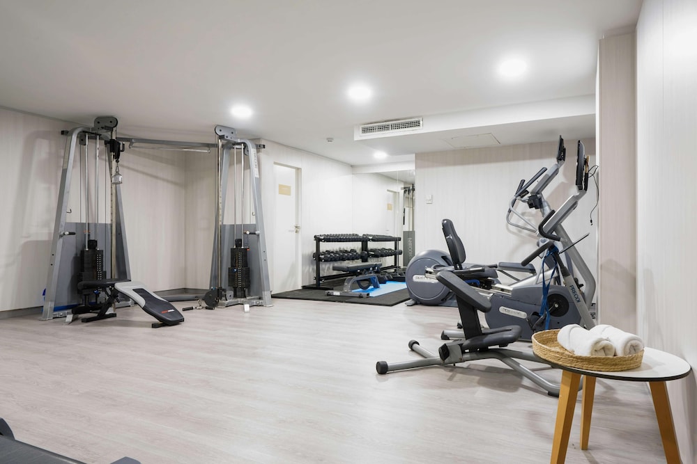 Hotel ILUNION Palmanova Mallorca — Sports & recreation in Magaluf, Balearic Islands