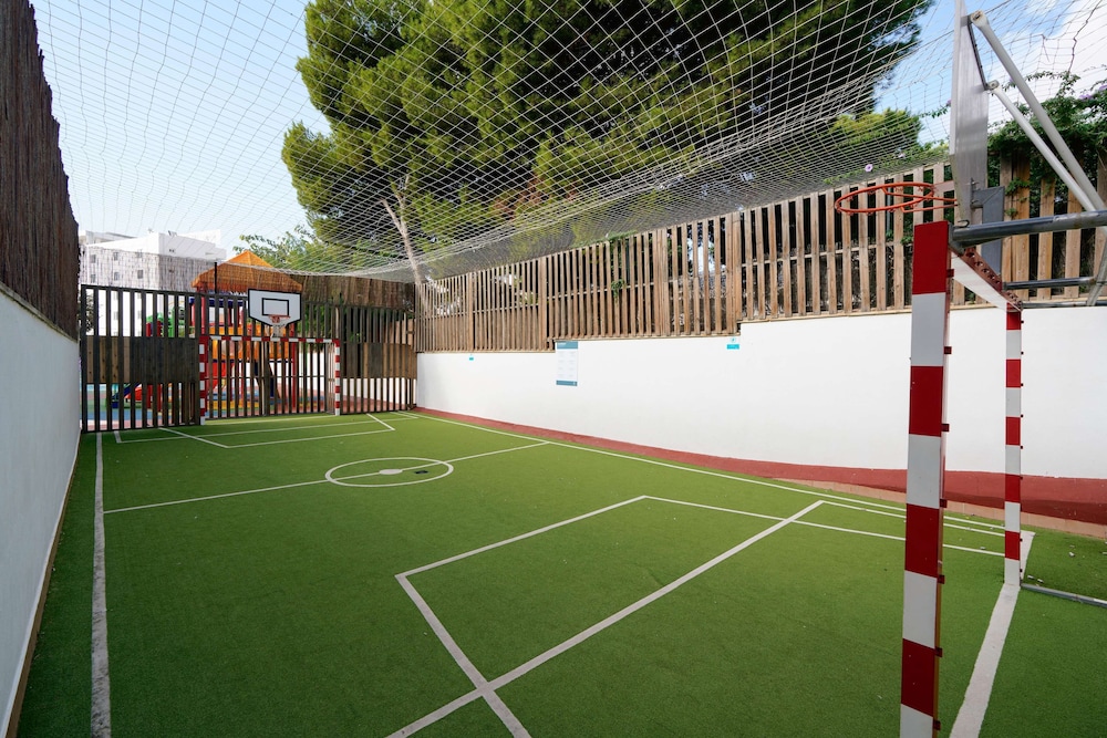 Hotel ILUNION Palmanova Mallorca — Sports & recreation in Magaluf, Balearic Islands