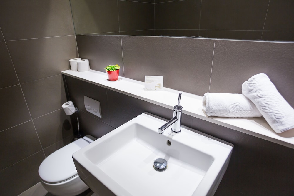 Migjorn Ibiza Suites & Spa — Hotel rooms in Playa d'en Bossa, Balearic Islands