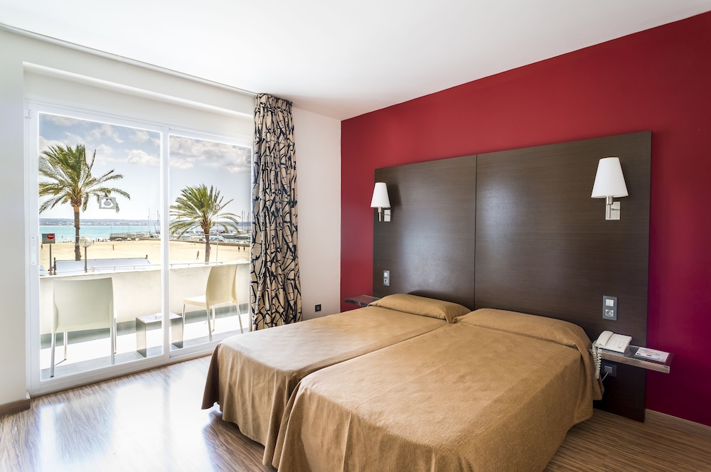 Nautic Hotel & Spa — Hotel rooms in Playa de Palma, Balearic Islands
