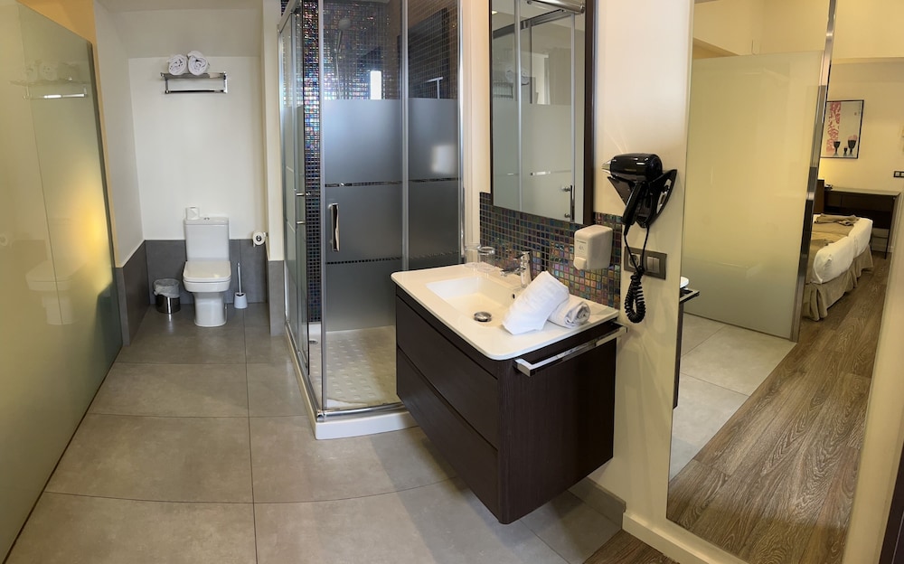 Nautic Hotel & Spa — Hotel rooms in Playa de Palma, Balearic Islands