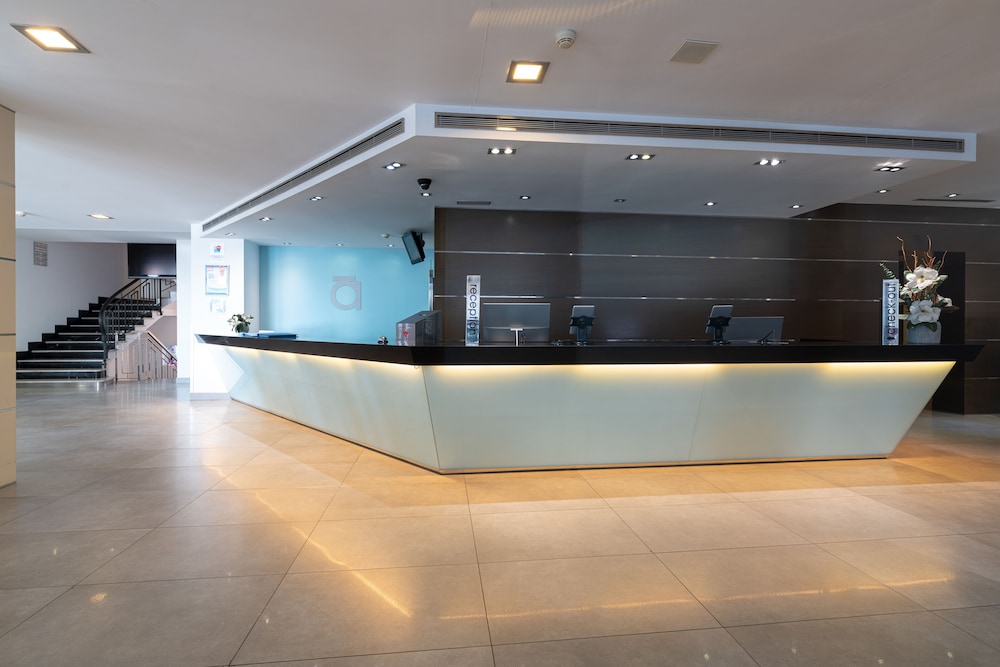 Nautic Hotel & Spa — Hotel building in Playa de Palma, Balearic Islands