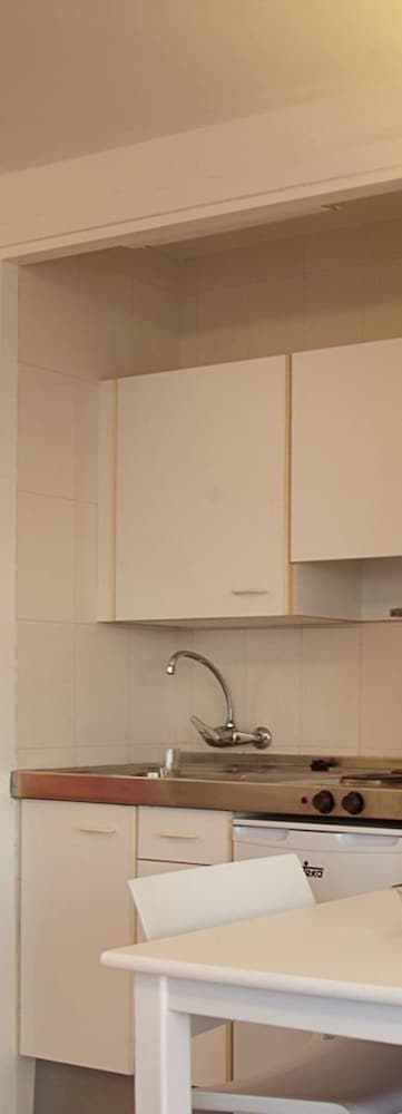 Nereida Aparthotel — Hotel rooms in San Antonio, Balearic Islands