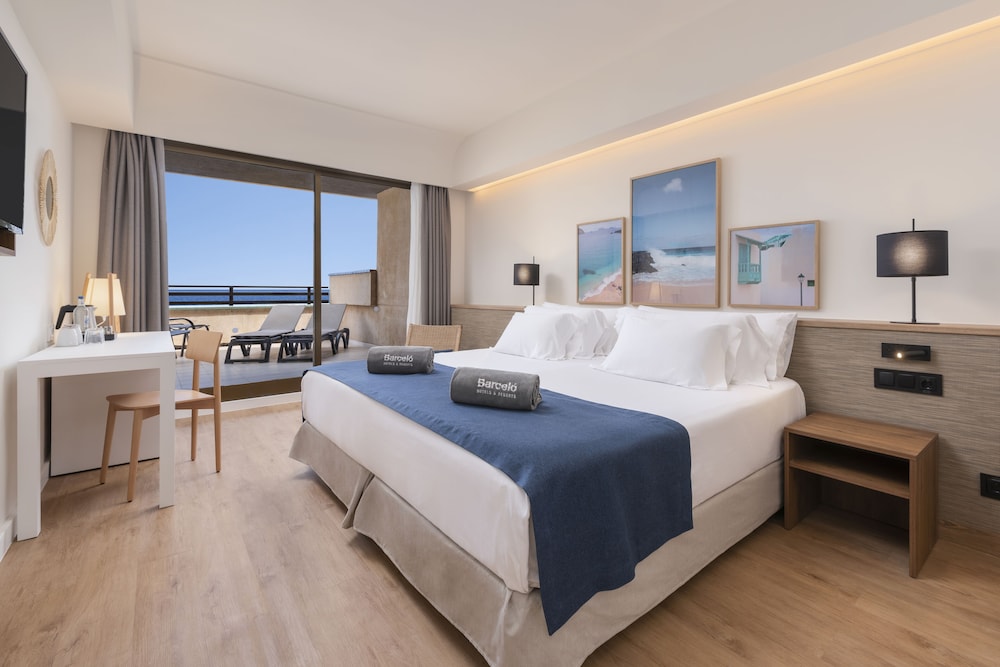 Barcelo Lanzarote Active Resort — Hotel rooms in Costa Teguise, Canary Islands